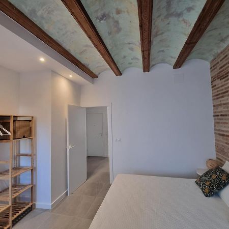 Centrica Y Encantadora Vivienda. Valencia Eksteriør billede