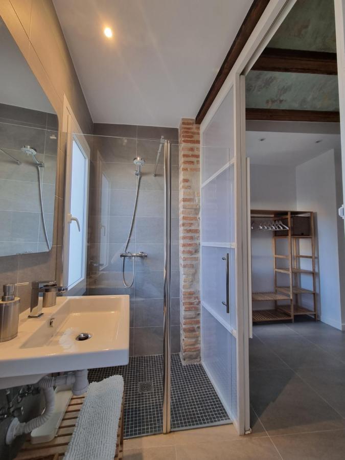 Centrica Y Encantadora Vivienda. Valencia Eksteriør billede