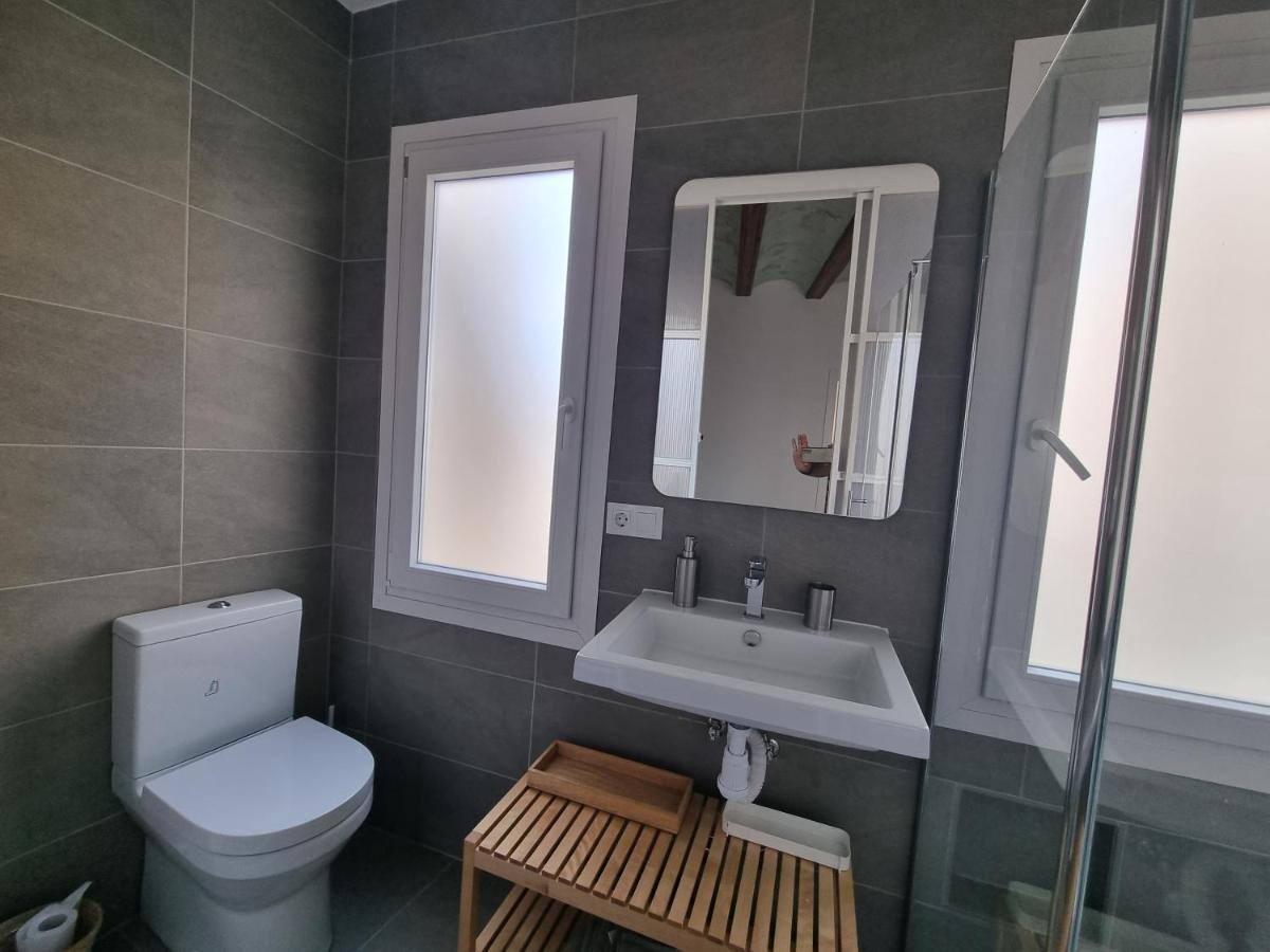 Centrica Y Encantadora Vivienda. Valencia Eksteriør billede