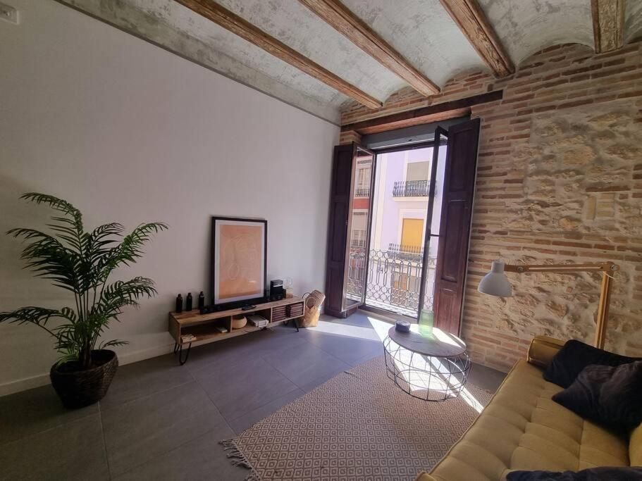 Centrica Y Encantadora Vivienda. Valencia Eksteriør billede