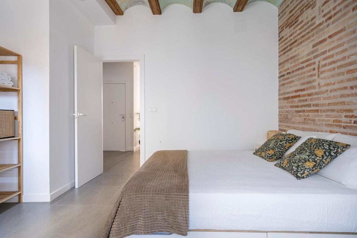 Centrica Y Encantadora Vivienda. Valencia Eksteriør billede