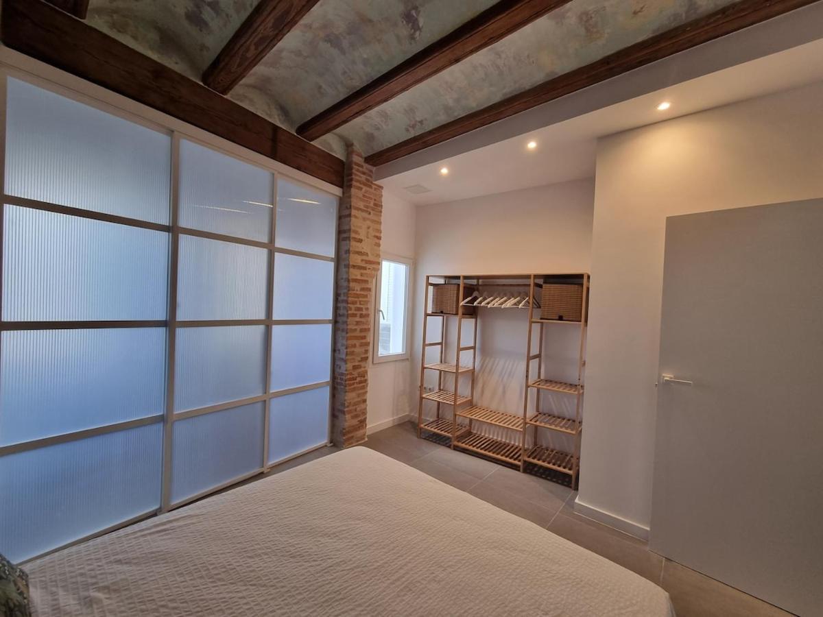 Centrica Y Encantadora Vivienda. Valencia Eksteriør billede